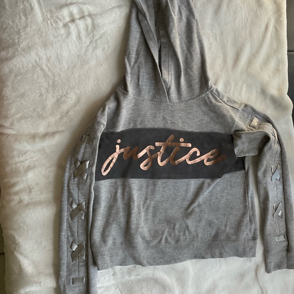 (justice) Hoodie, Used not in bad condition